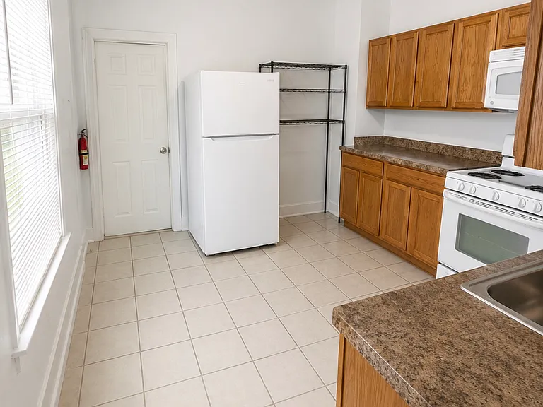 134 Thompson St #34 — Photo 5