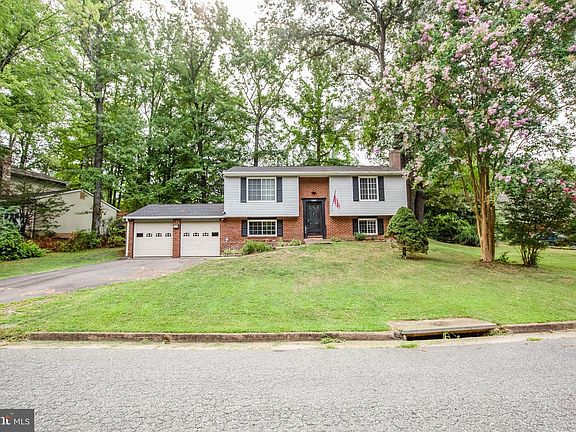 3rd image of 12319 Willow Woods Dr