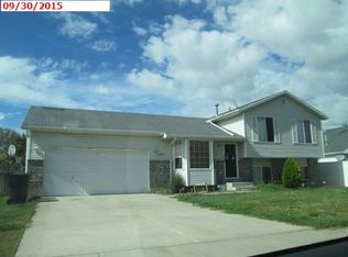 1689 N 2615 W, Clinton, UT 84015
