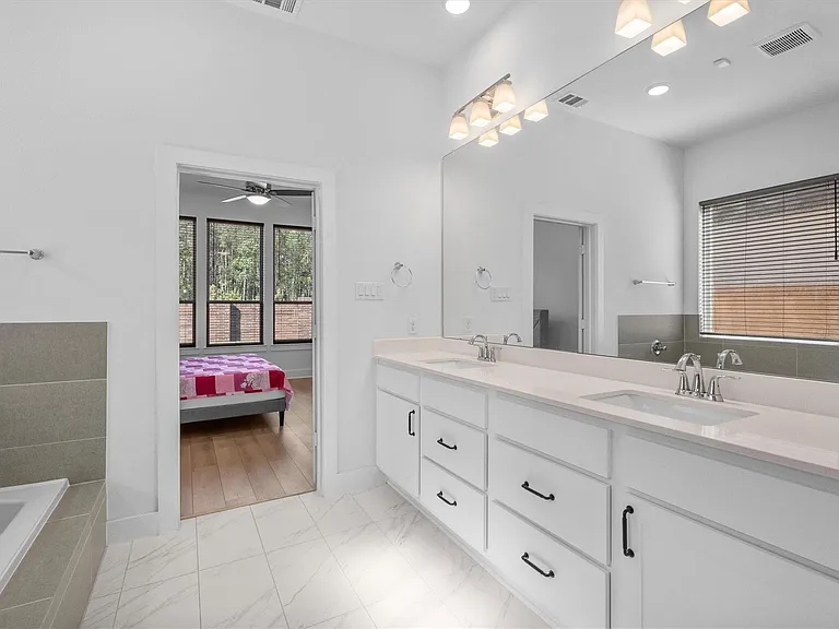 5030 Valley Wind Ct — Photo 19