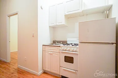 Rented by City Connections Realty