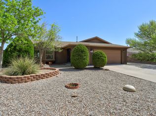 2532 Wheeler Peak Dr NE, Rio Rancho, NM 87144
