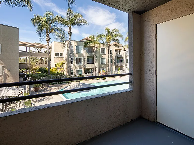 Mission Pacific Apartments — Photo 54