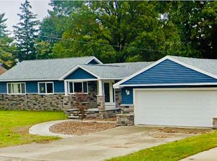 4440 Fairway Dr, Fort Gratiot, MI 48059