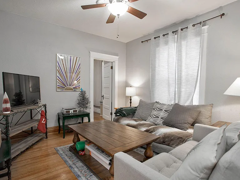 3702 Walnut St — Photo 7