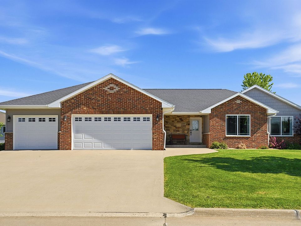 1st image of 9397 Lara Dr
