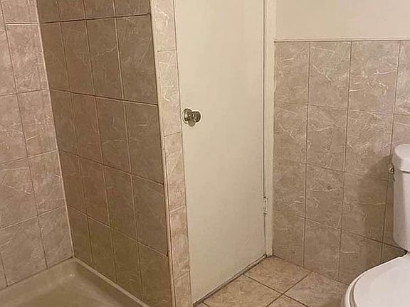 5th image of 42-17 66th St #1B