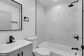 715 W Cumberland St #5 — Photo 5
