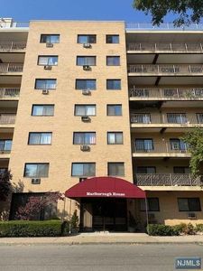 44 S Main St APT 7C, Lodi, NJ, 07644