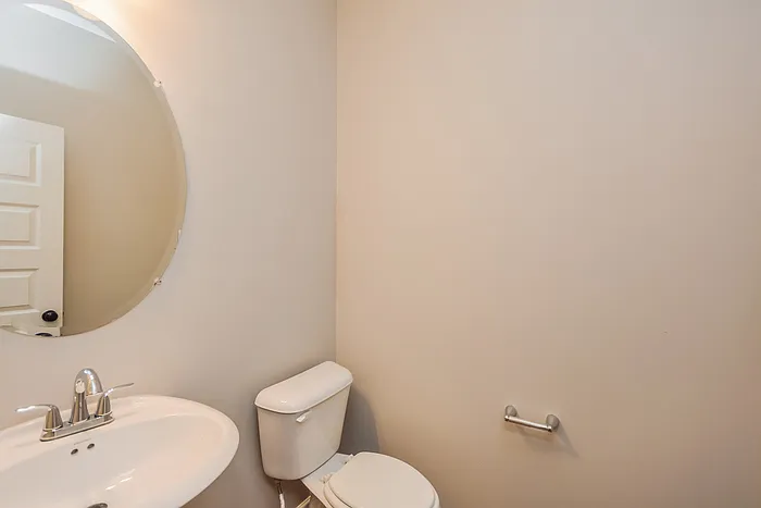 1851 Simmons Ln — Photo 16