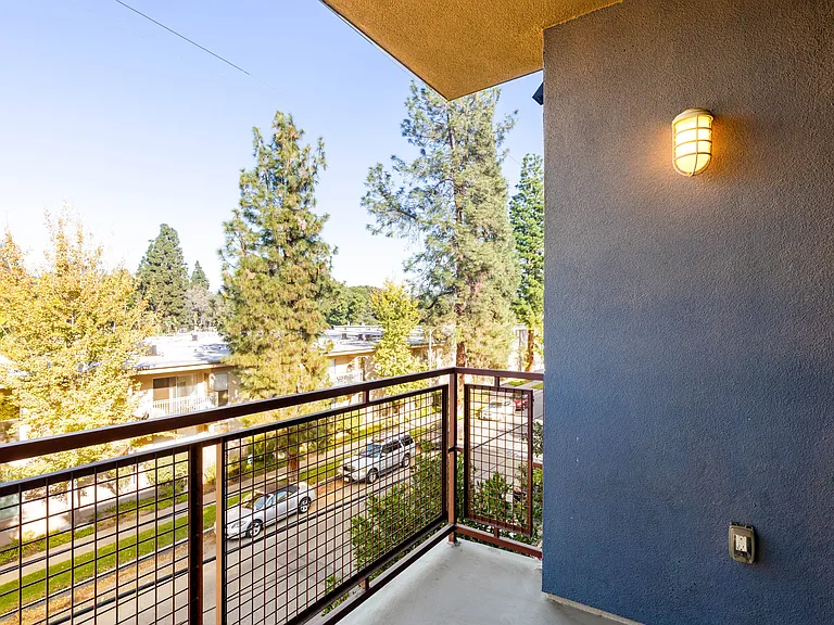 Legacy Apartments — Photo 17