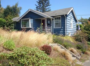 4058 41st Ave SW, Seattle, WA 98116