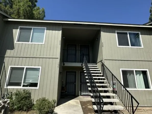 Pontiac LLC, 2025 E Pontiac Way #207, Fresno, CA 93726