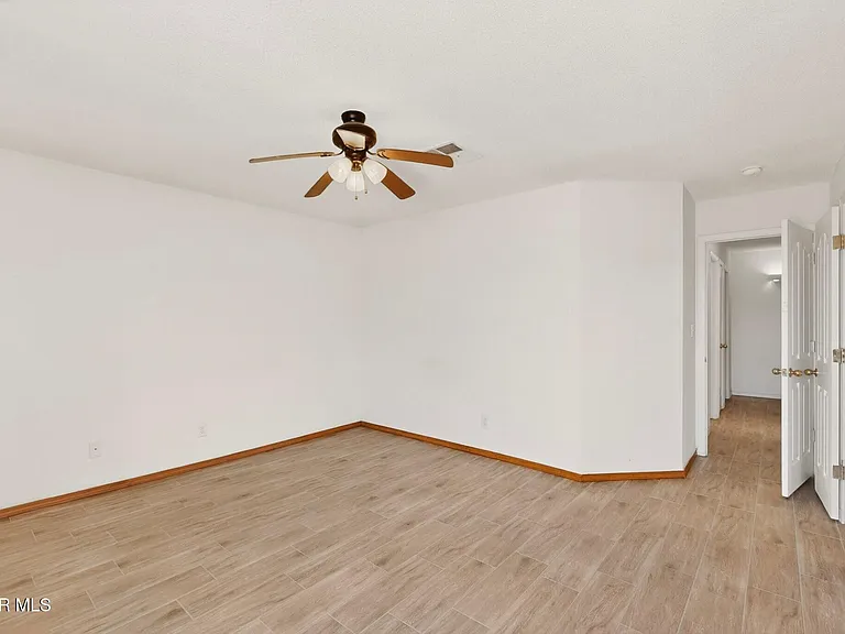 5705 Rick Husband Dr — Photo 20