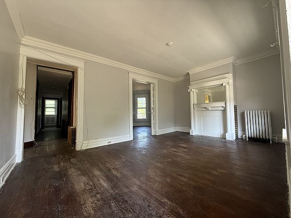 4th image of 488-490 Hamilton St #2