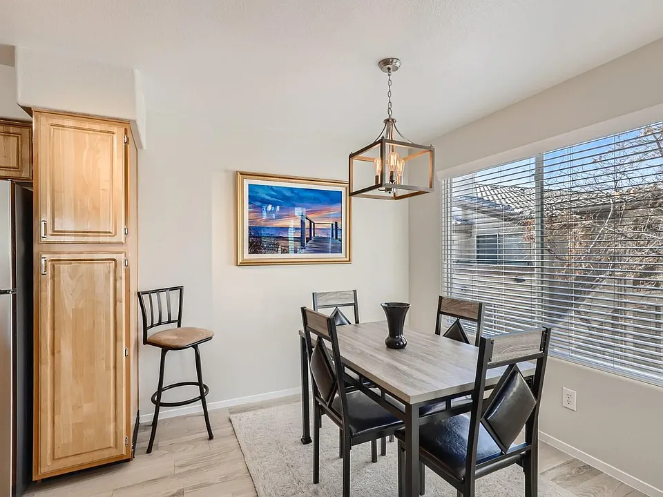 5710 E Tropicana Ave #2060