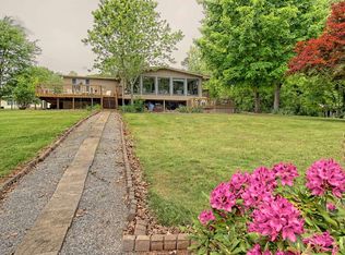 2410 Bellview Ln, Young Harris, GA 30582