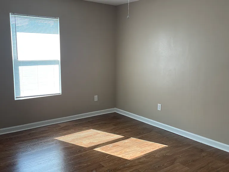 114 Havana St #A — Photo 14