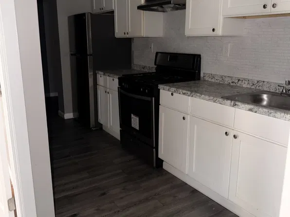 1317 Ella T Grasso Blvd #2L, New Haven, CT 06511