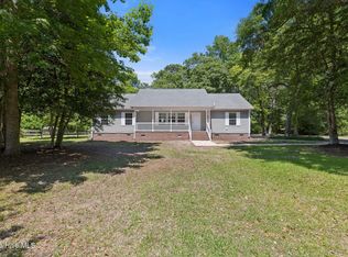 981 Sloop Point Loop Road, Hampstead, NC 28443