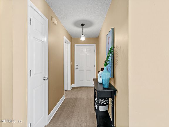 4th image of 3122 WAVERING Lane