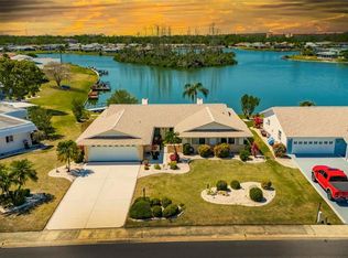 1504 Valley Forge Blvd, Sun City Center, FL 33573