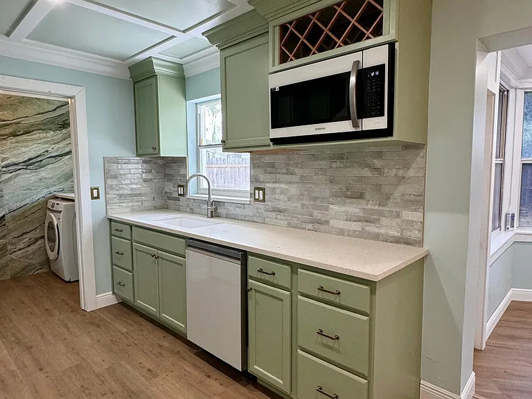 1333 Williams Dr — Photo 8