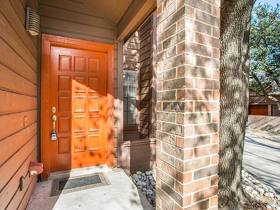 3rd image of 6134 Summer Creek Cir