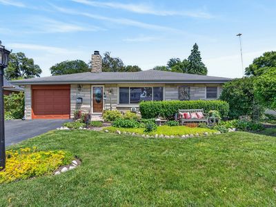 406 Brown St, Wauconda, IL, 60084