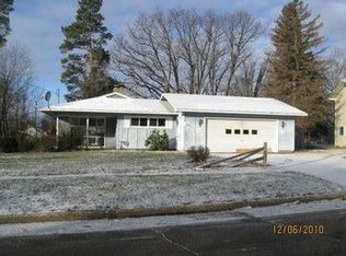 11 Parkridge Dr, Battle Creek, MI 49037