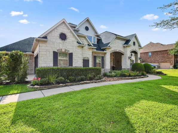 17707 Country Cv, Cypress, TX 77433