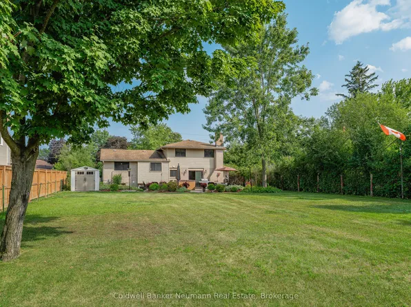 61 Bellevue St, Guelph, ON N1G 1E9