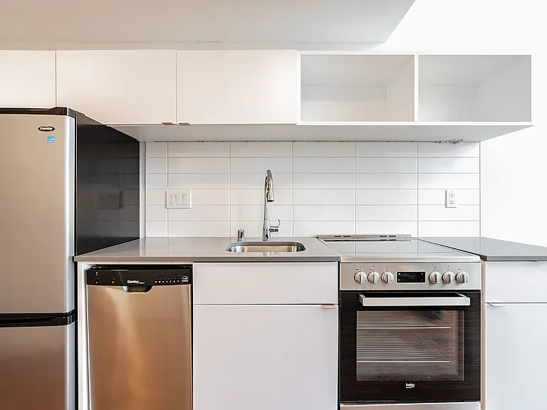 Thomas Street Lofts — Photo 29