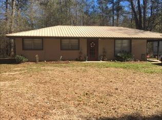 45 Baham Rd, Picayune, MS 39466