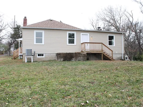 8600 High St, Cedar Hill, MO 63016
