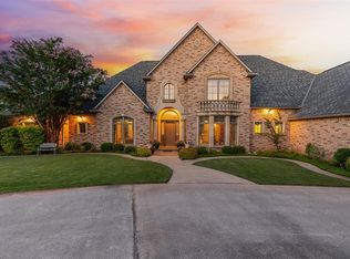 1217 Inverness Cir, Shawnee, OK 74801