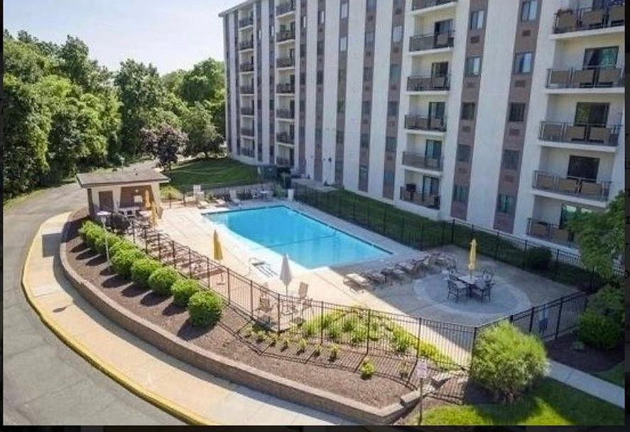 1st image of 27701 Valley Run Dr