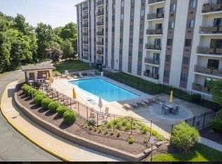 27701 Valley Run Dr, Wilmington, DE 19810