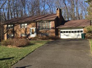 3393 Hickory Hills Dr, Oakton, VA 22124