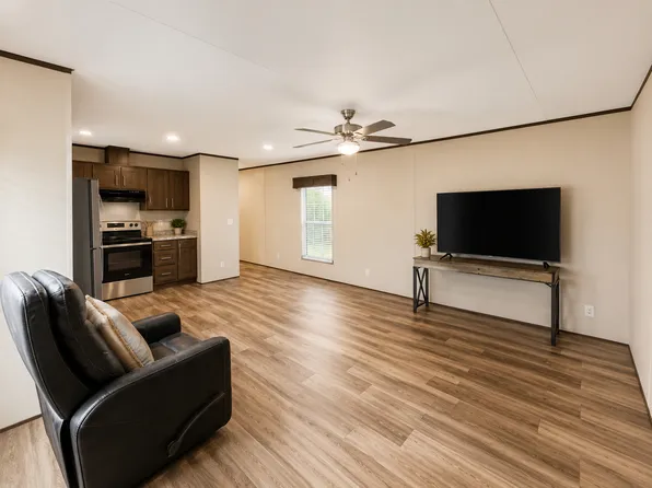 2245 County Road 130, Pearland, TX 77581