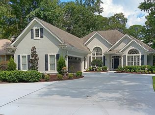 8 Greenwood Ct, Hilton Head Island, SC 29928
