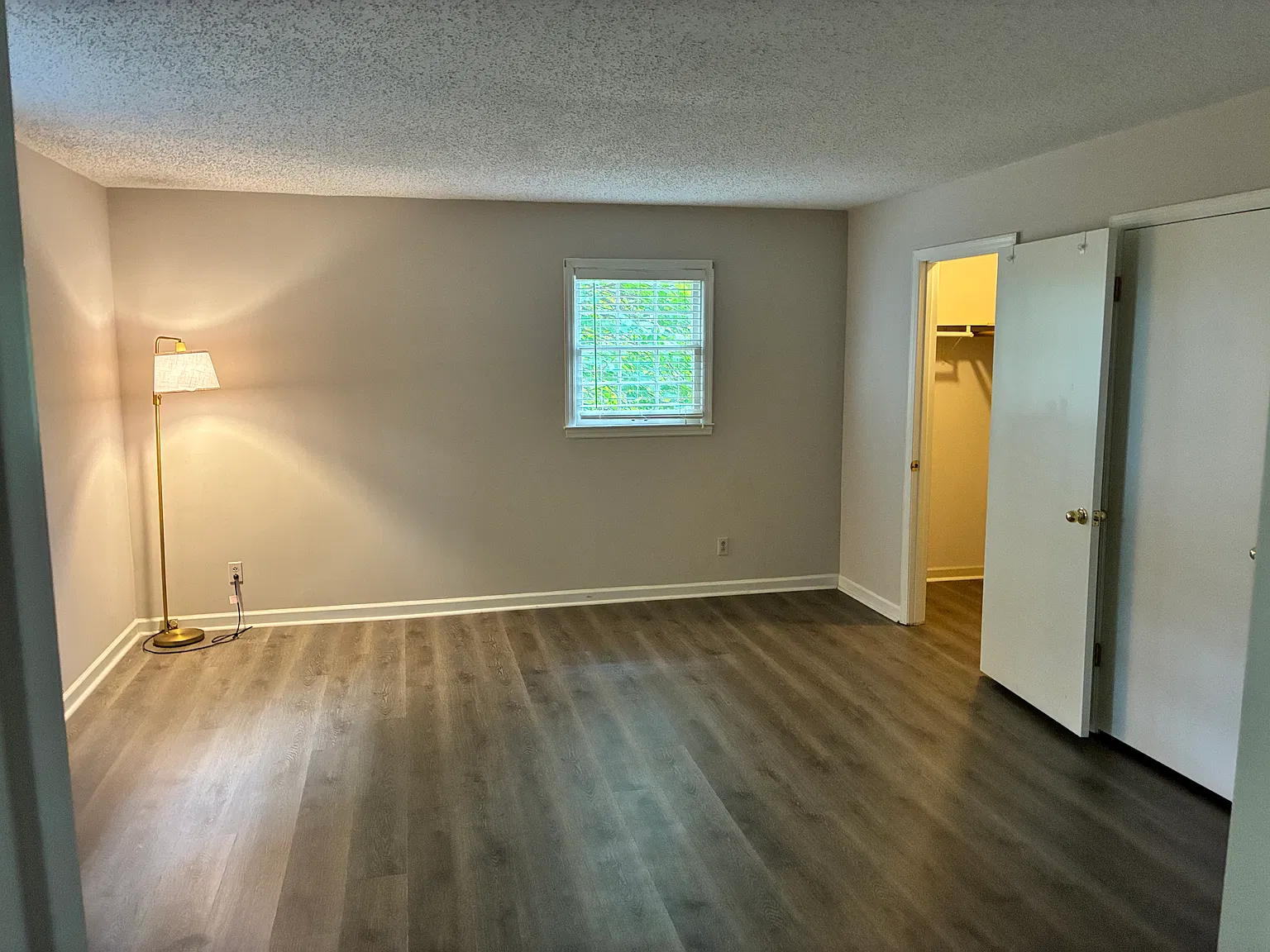3 bed, 1769 sqft, $2,380 — Photo 4