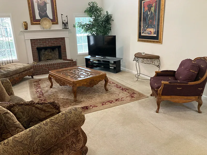 Beautiful spacious room for rent — Photo 2
