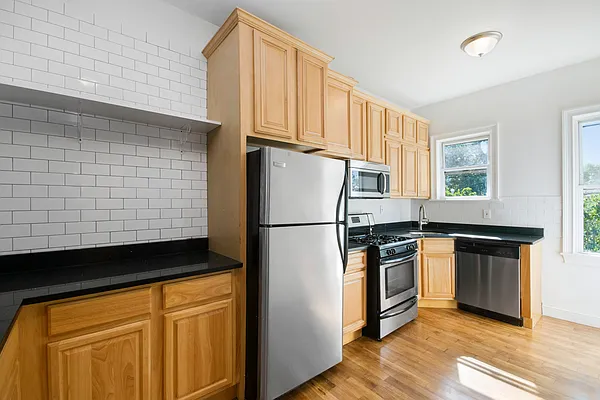 Rented by MyPropertyMan LLC | media 11