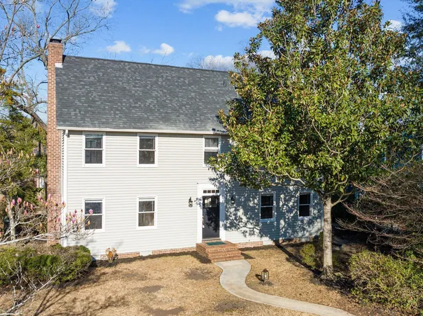 1318 Summitt Avenue, Fayetteville, NC 28305