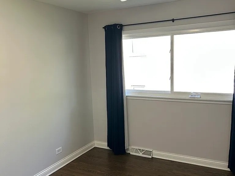 867 Auburn Ct — Photo 18