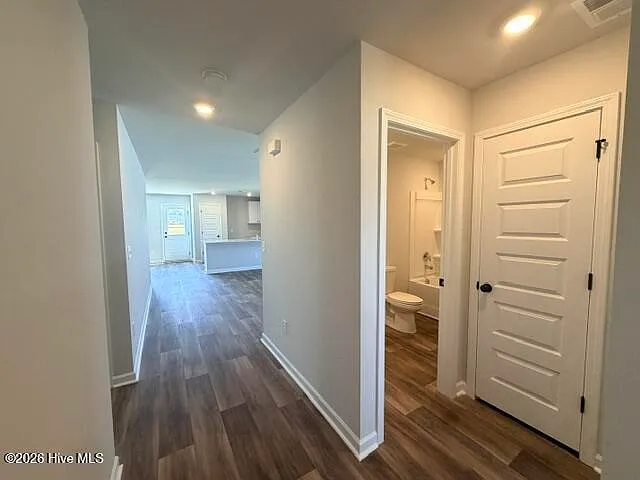 3 bed, 2.0 bath, 1259 sqft, $1,850 — Photo 2