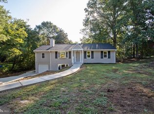 6725 Hackberry St, Springfield, VA 22150
