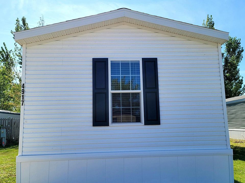 1st image of 4917 Golden Gate Dr