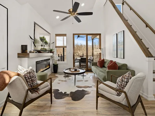 2104 Almand Dr #Id1369205p, Bentonville, AR 72712